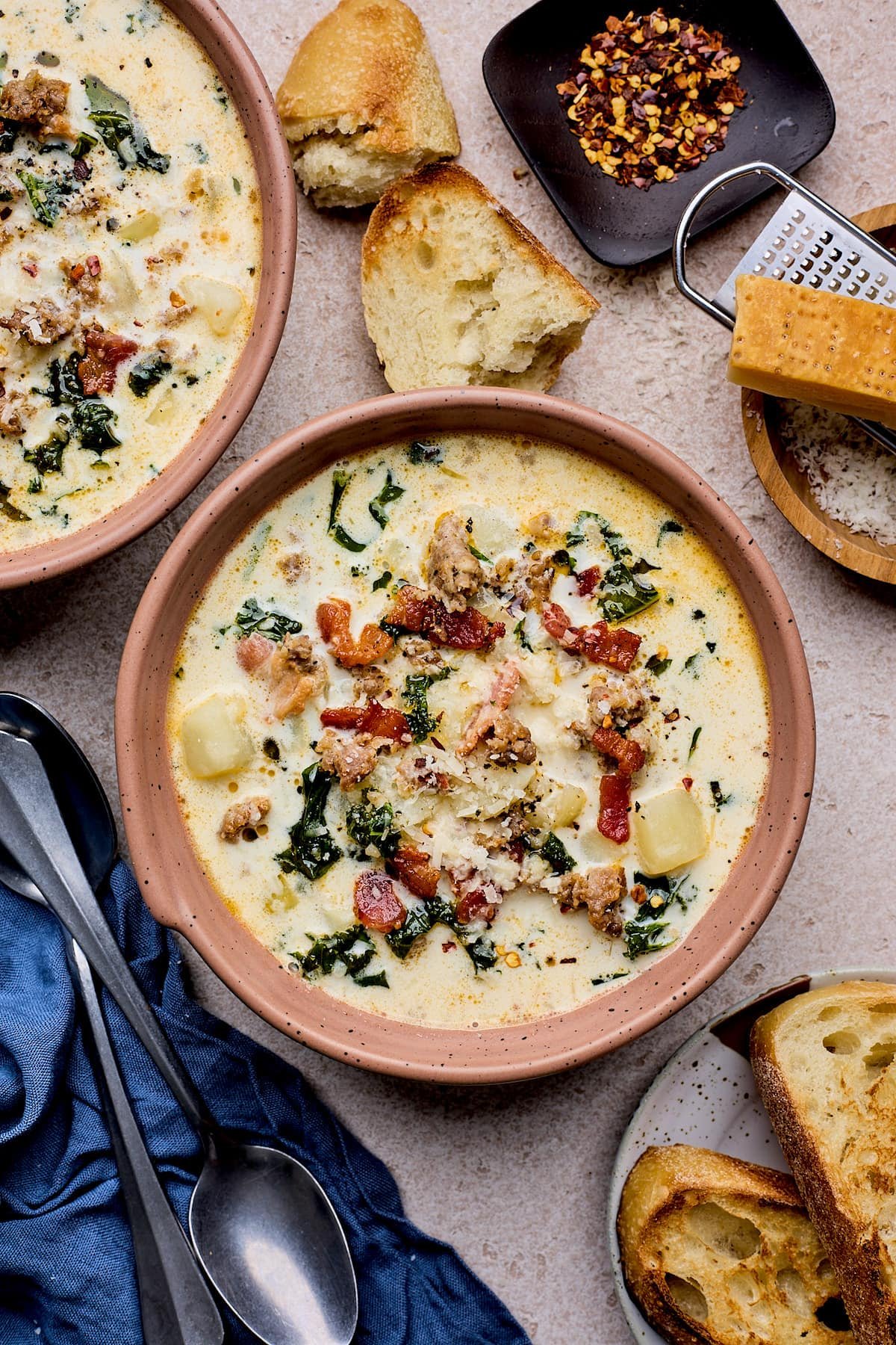 creamy zuppa toscana soup with bread