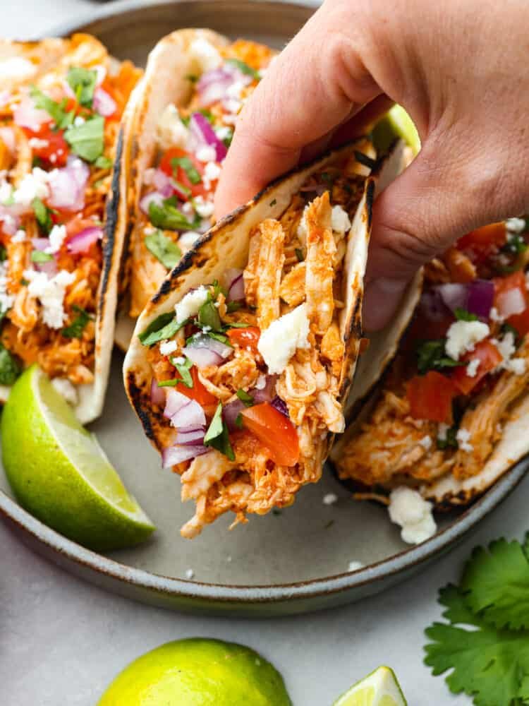 easy homemade slow cooker chicken tacos