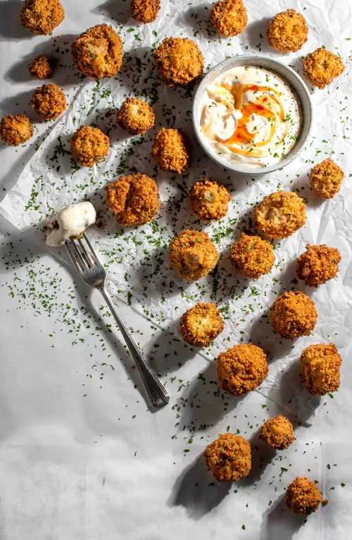 Easy crispy homemade crumbed mushrooms